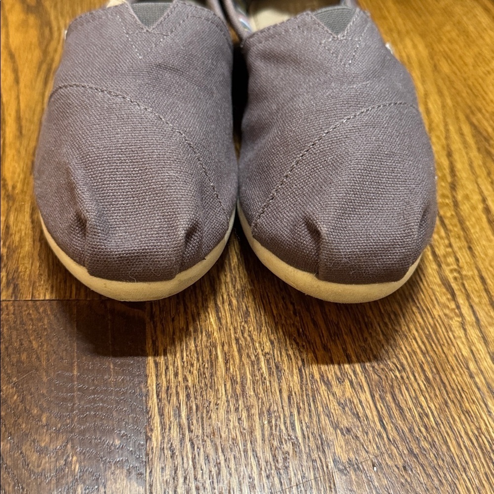 TOMS Gray Classic Canvas Slip-Ons - Picture 5 of 10